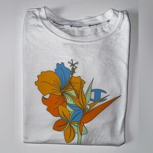 Women’s Champion t-shirt size L